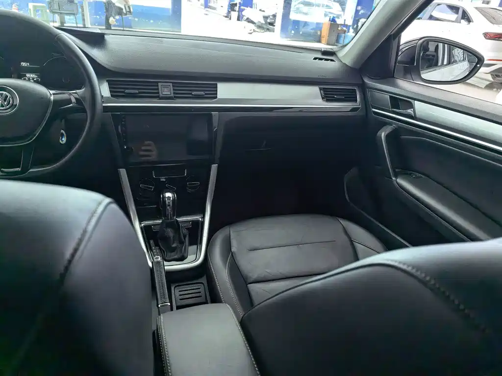 Volkswagen Bora 2017 — фото 8