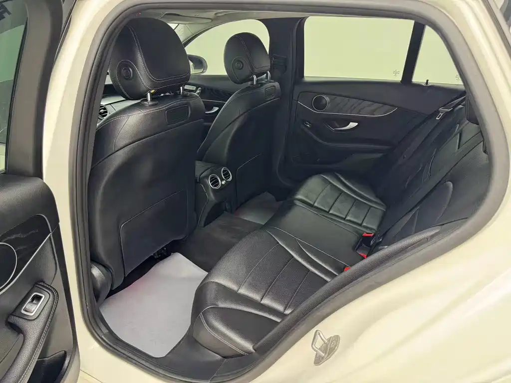 Mercedes-Benz C-Class 2021 — фото 13