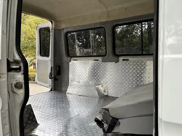 Iveco Bodhi 2016