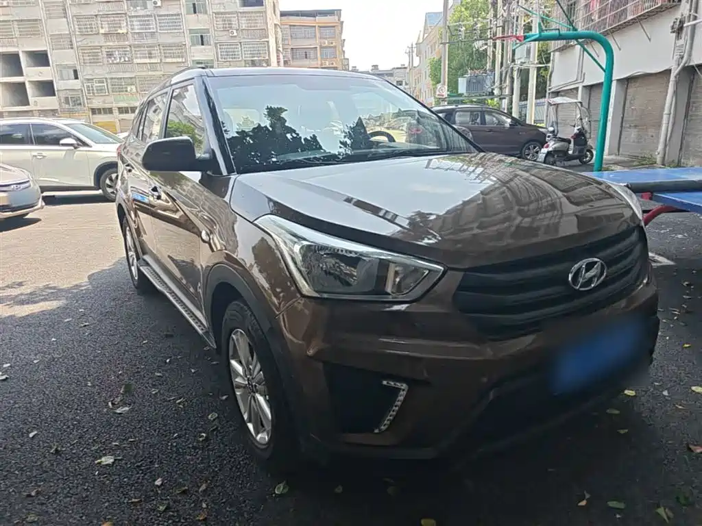 Hyundai ix25 2016 — фото 4
