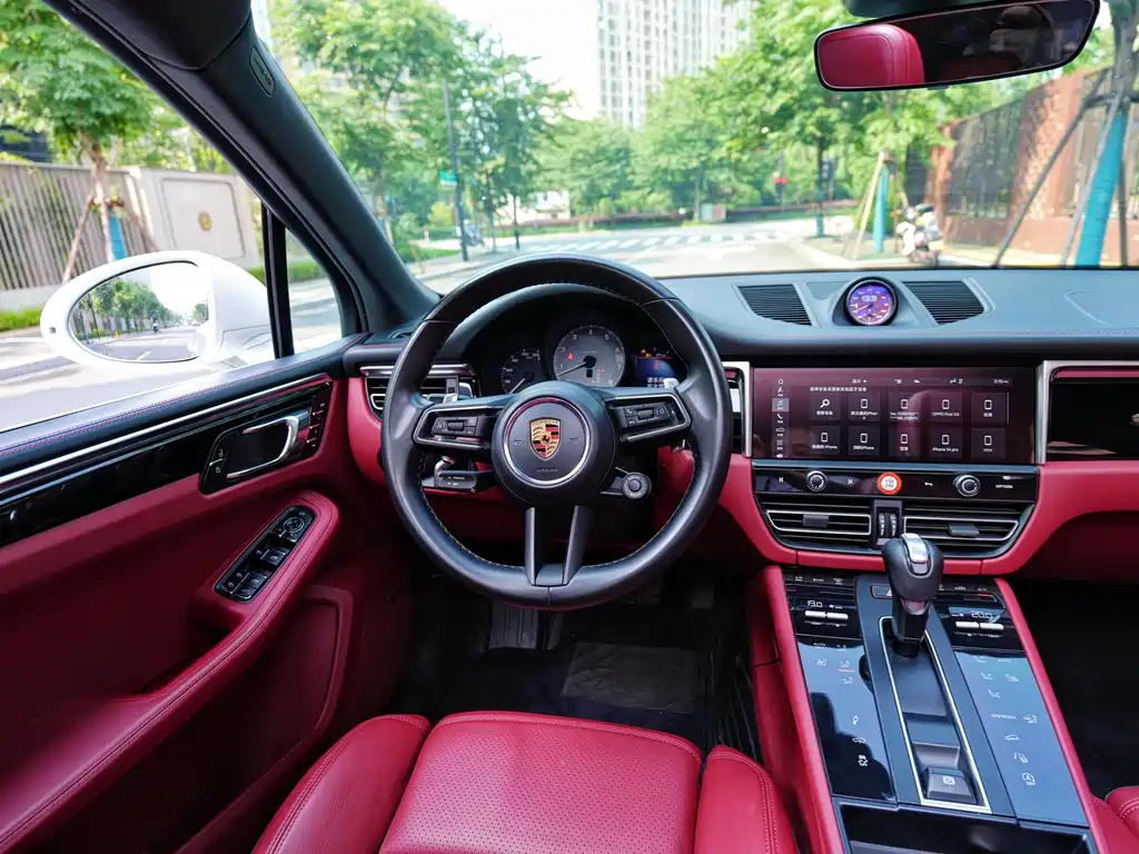 Porsche Macan 2022