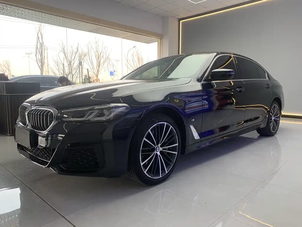BMW 5 Series 2022