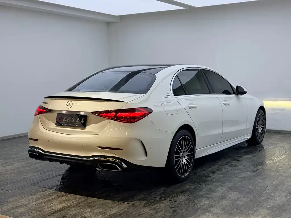 Mercedes-Benz C-Class 2023