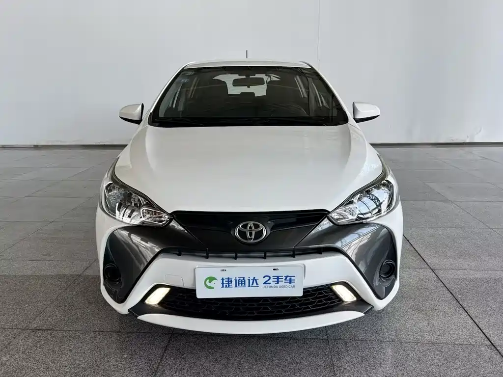 Toyota Yaris L 2019
