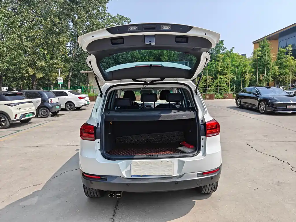 Volkswagen Tiguan 2019 — фото 14