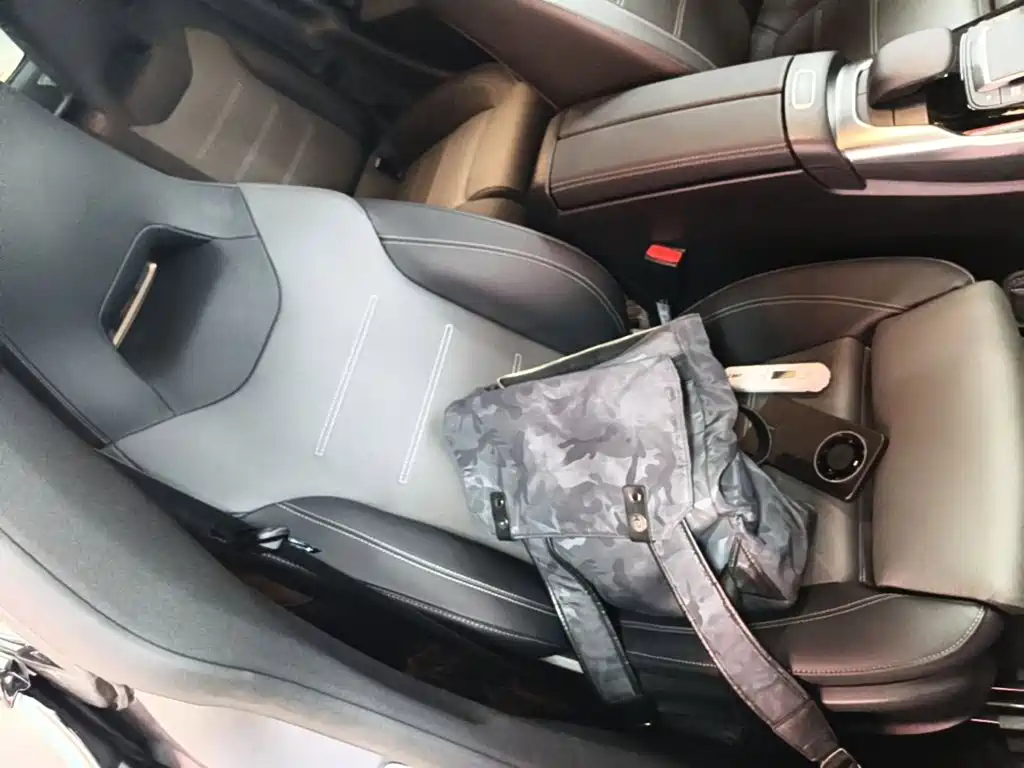 Mercedes-Benz Mercedes CLA AMG 2023 — фото 25