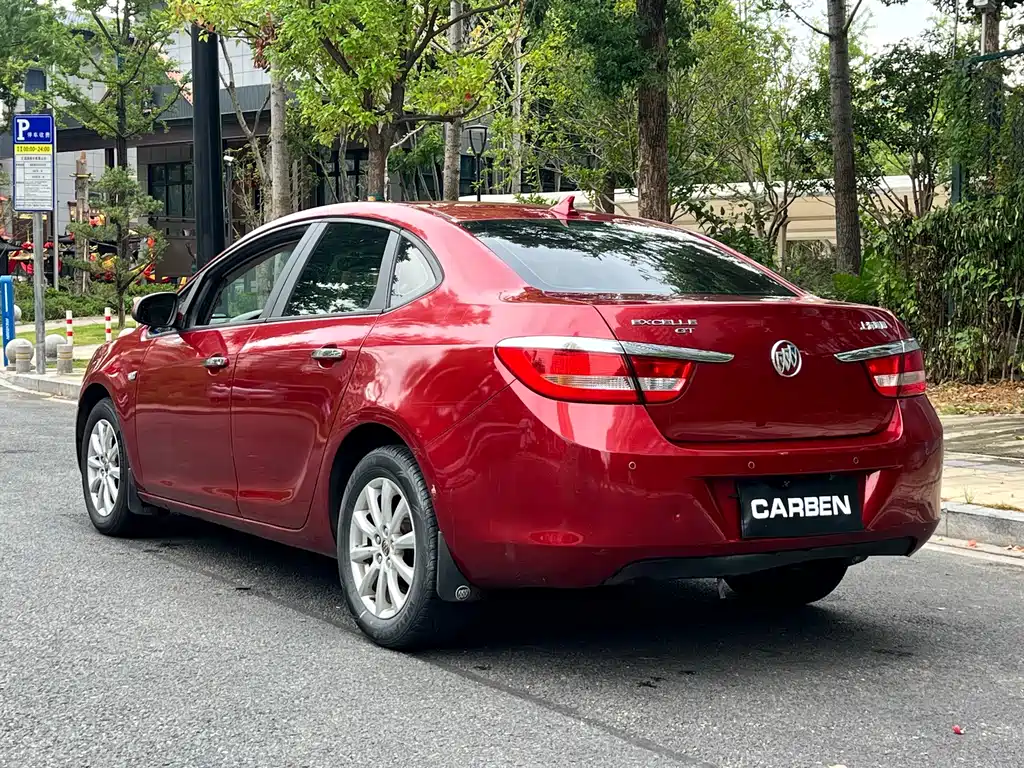 Buick Excelle 2013