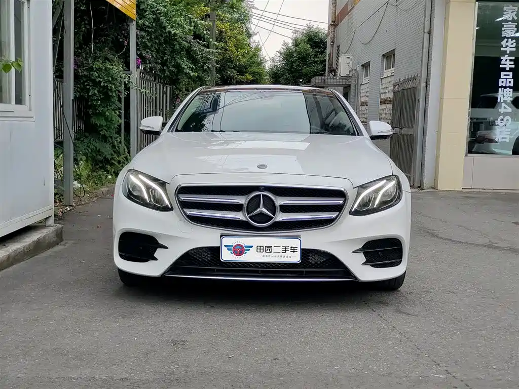 Mercedes-Benz E-Class 2019 — фото 2