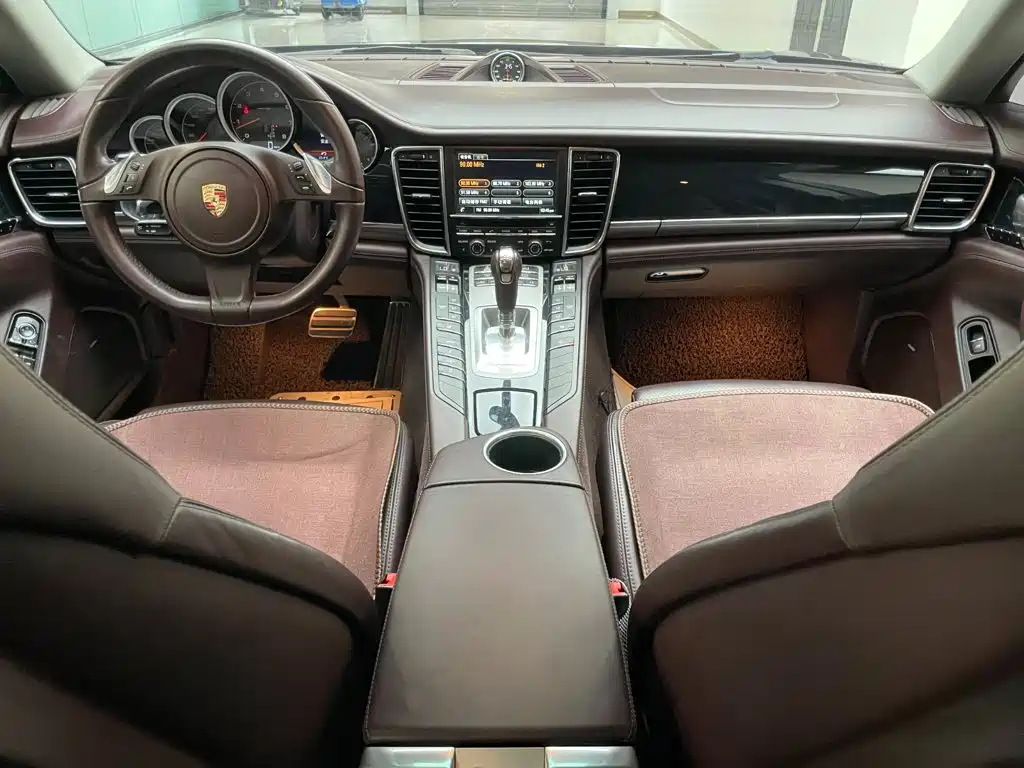 Porsche Panamera 2014 — фото 15