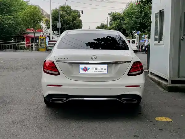 Mercedes-Benz E-Class 2019
