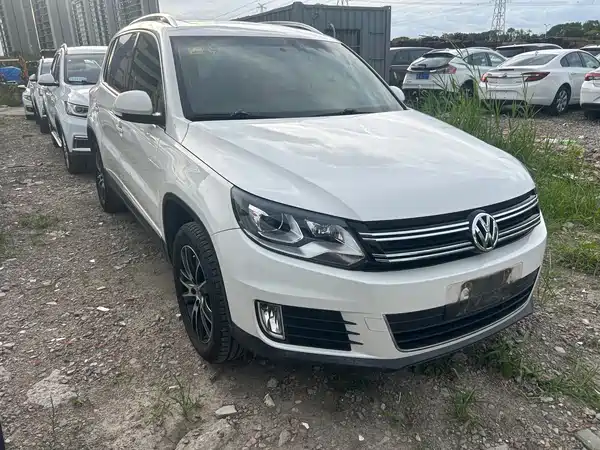 Volkswagen Tiguan 2014