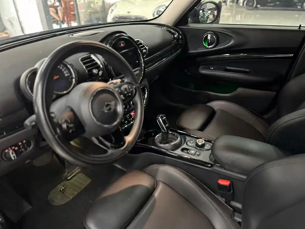MINI Clubman 2021