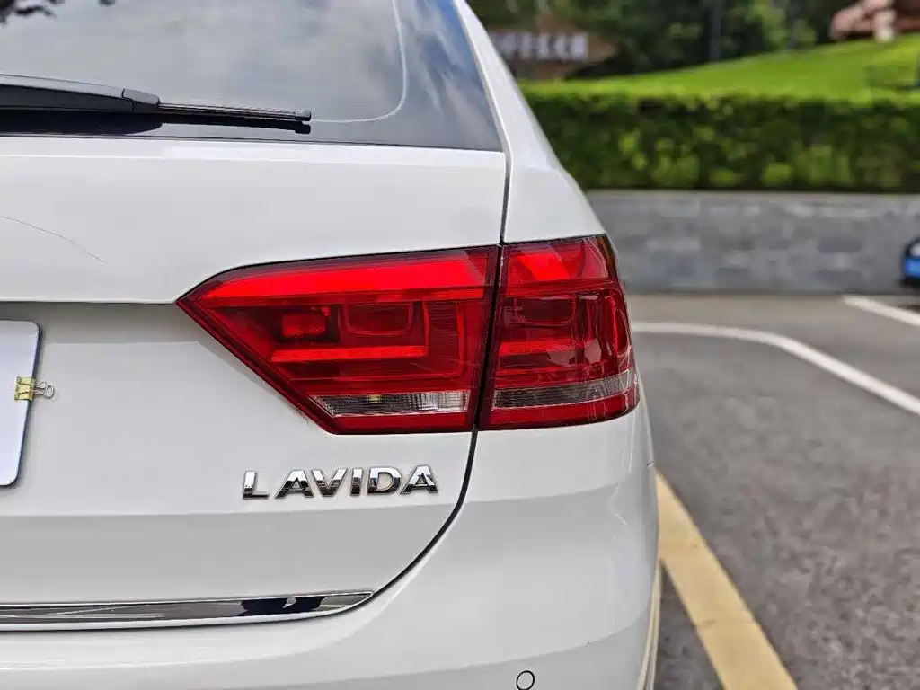 Volkswagen Gran Lavida 2015 — фото 29
