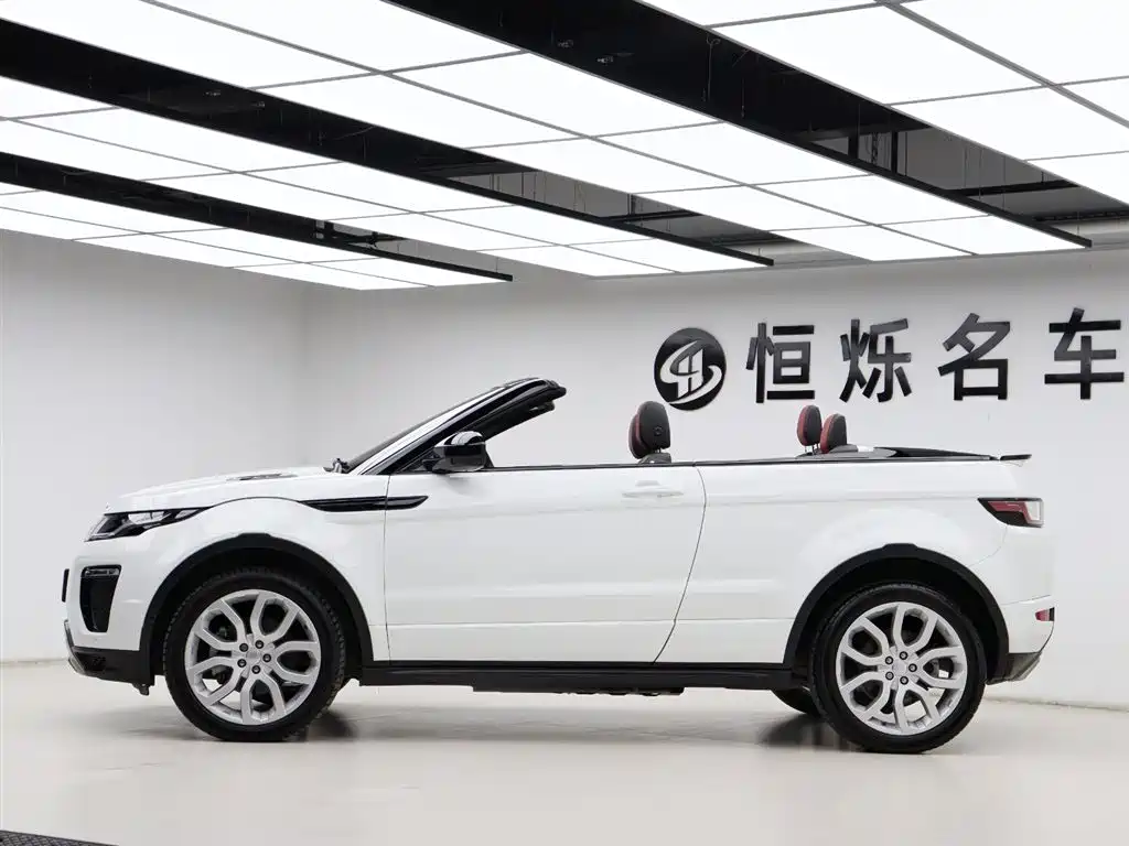Land Rover Evoque 2018 — фото 32