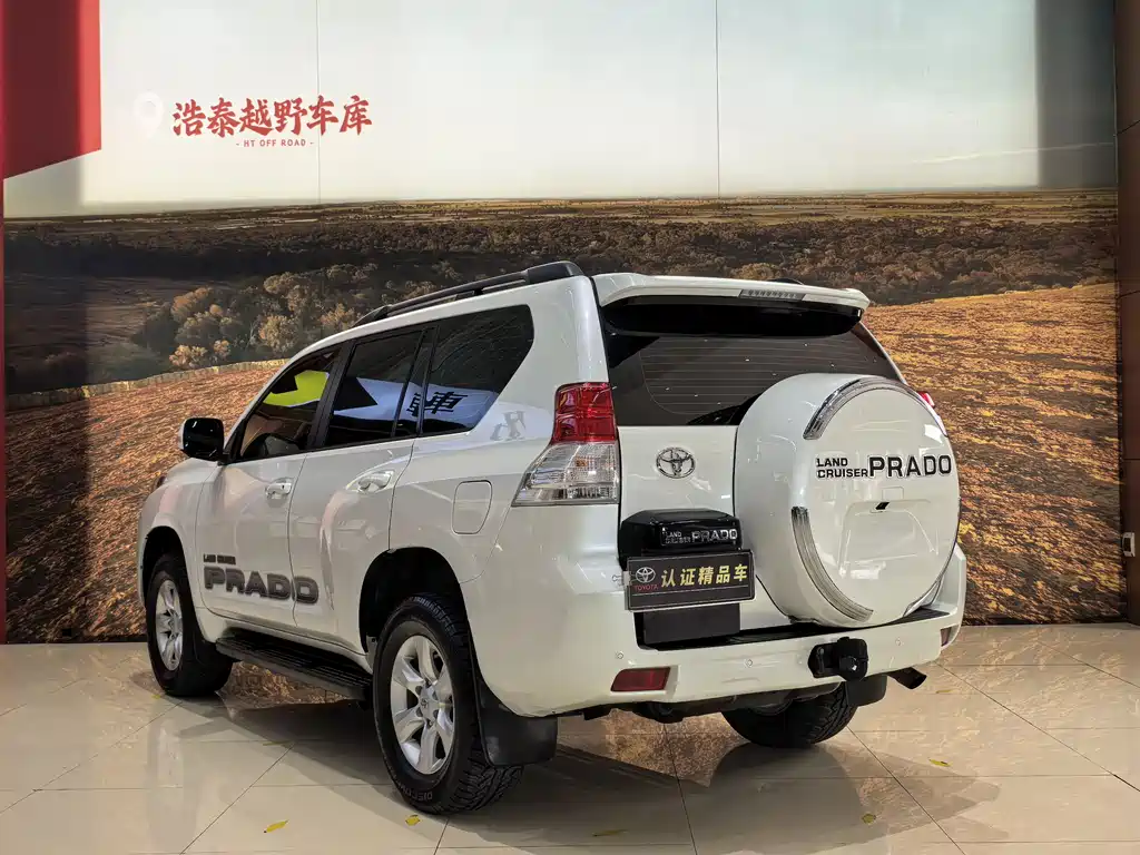 Toyota Prado 2015 — фото 6