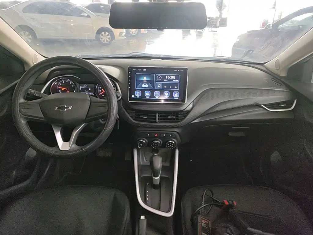 Chevrolet Cavalier 2020 — фото 10