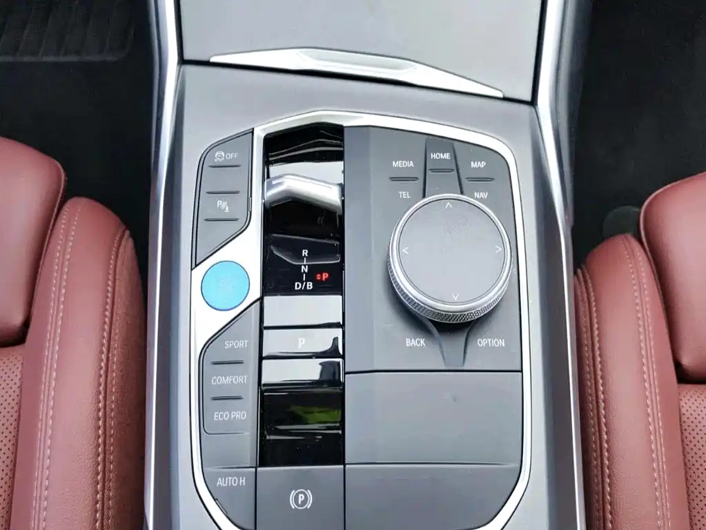 BMW i3 2025 — фото 12