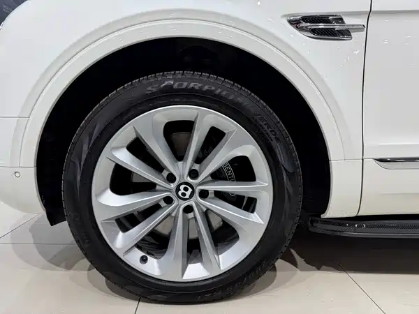 Bentley Bentayga 2020