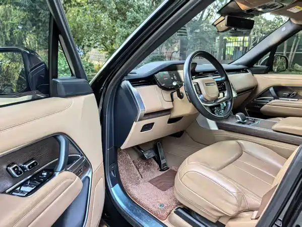 Land Rover Range Rover 2023