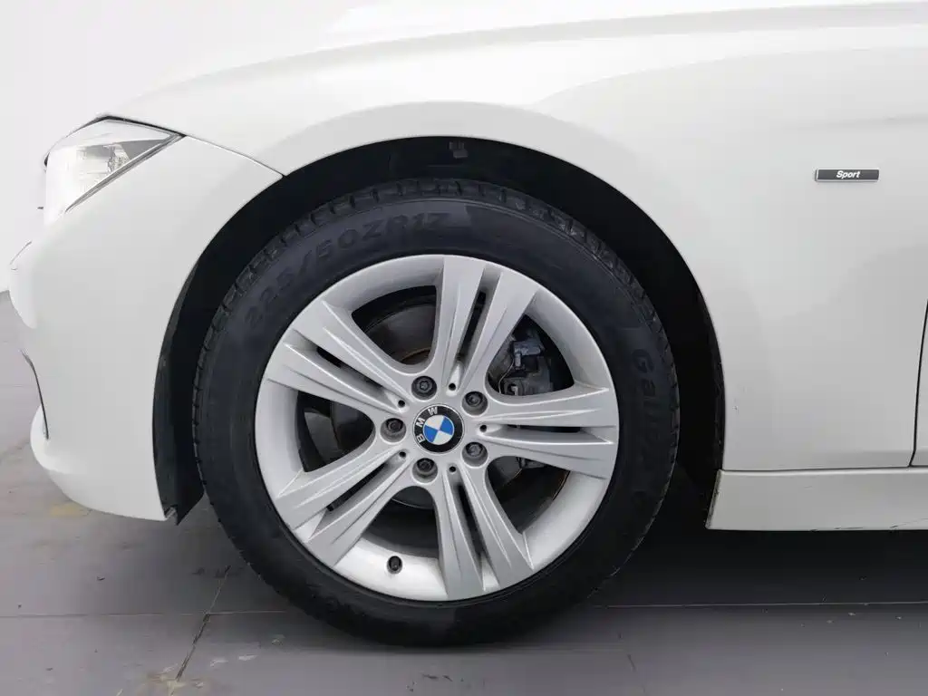 BMW 3 Series 2014 — фото 17