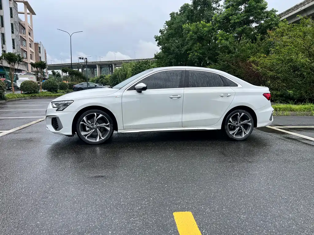 Audi A3 2021