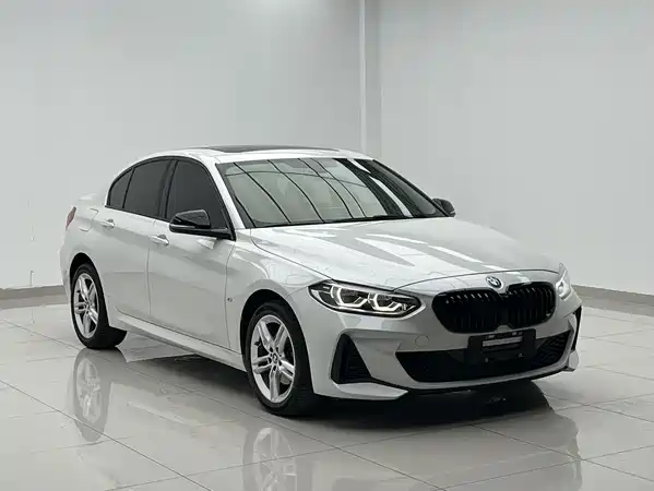 BMW 1 Series 2023