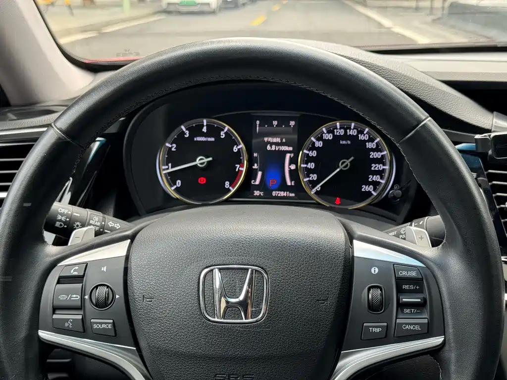 Honda Spirior 2017 — фото 14