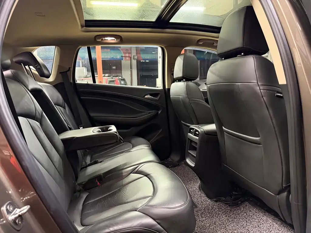 Buick Envision Plus 2017 — фото 21