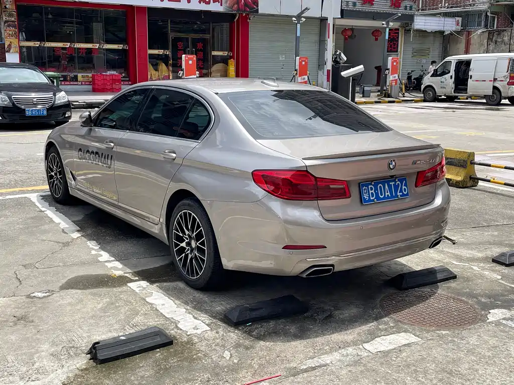 BMW 5 Series 2019