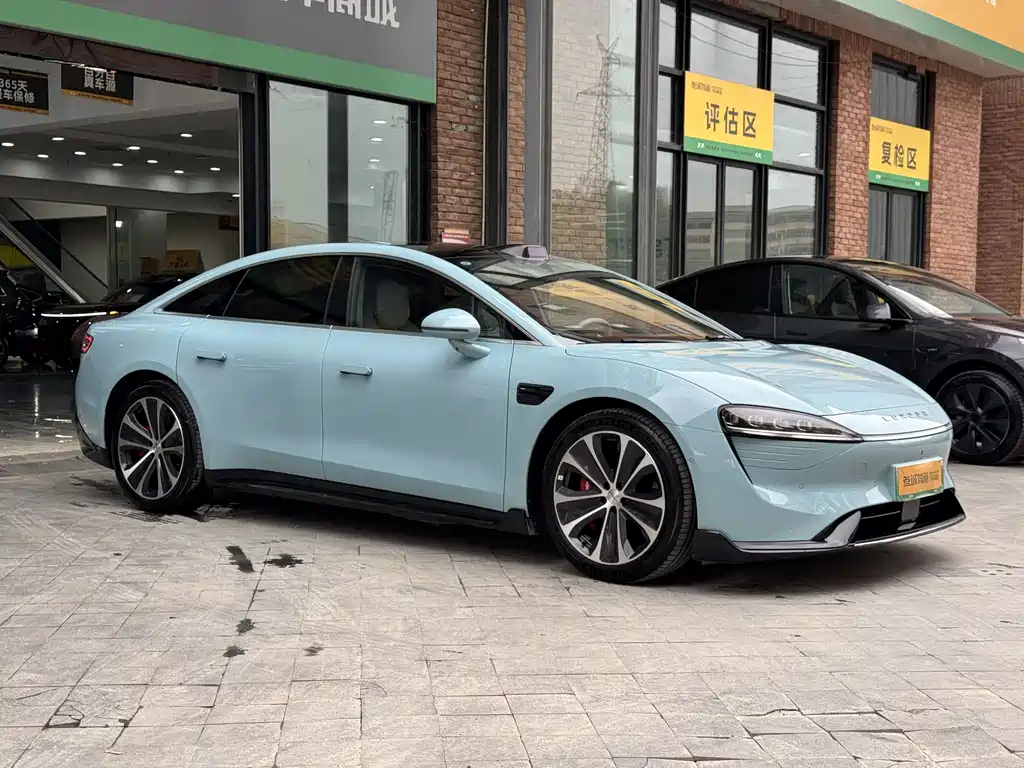 Luxeed Zhijie S7 2025