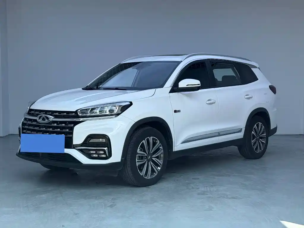 Chery Tiggo 8 2023 — фото 1