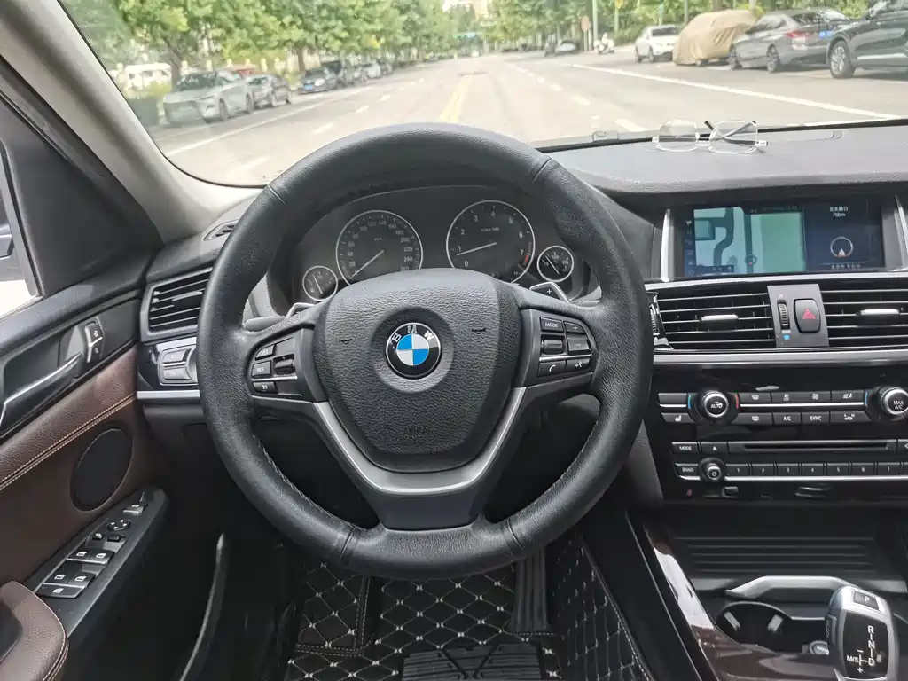 BMW X4 2016 — фото 17