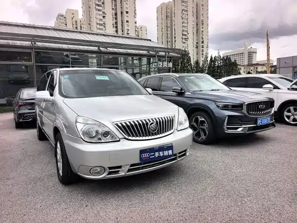 Buick GL8 2014