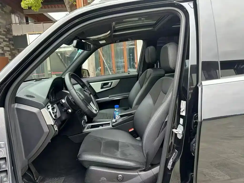 Mercedes-Benz GLK-Class 2015