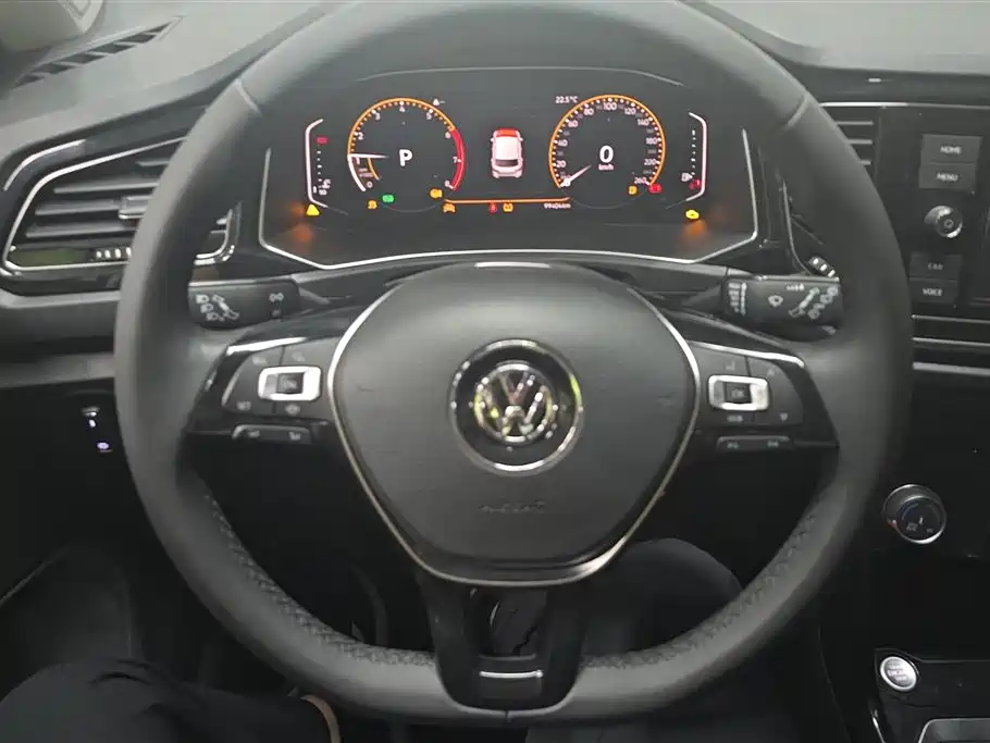 Volkswagen T-Roc 2021 — фото 15