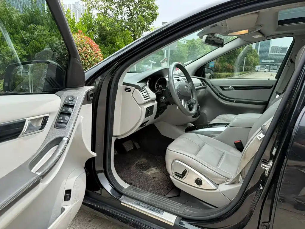 Mercedes-Benz R-Class 2018 — фото 6