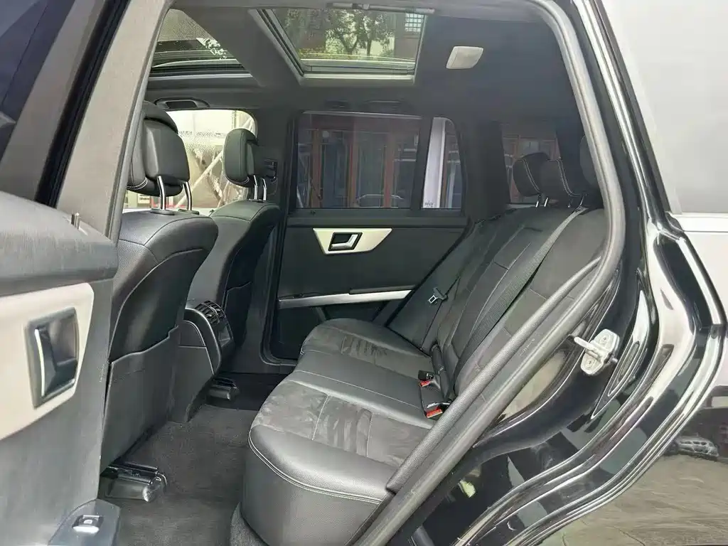 Mercedes-Benz GLK-Class 2015