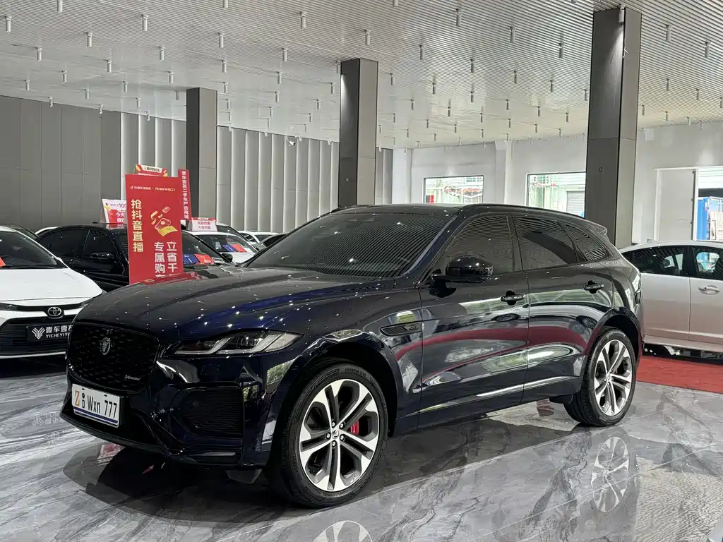 Jaguar F-PACE 2024
