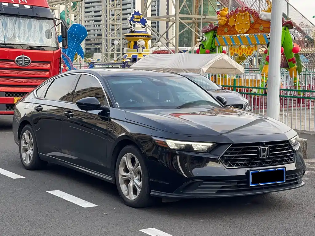 Honda Accord 2023 — фото 3