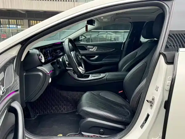 Mercedes-Benz CLS 2020