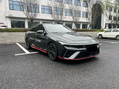 Hyundai Elantra 2023