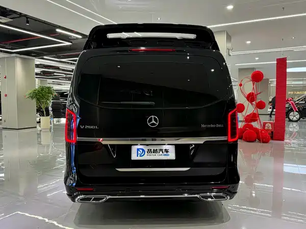 Mercedes-Benz Vito 2023