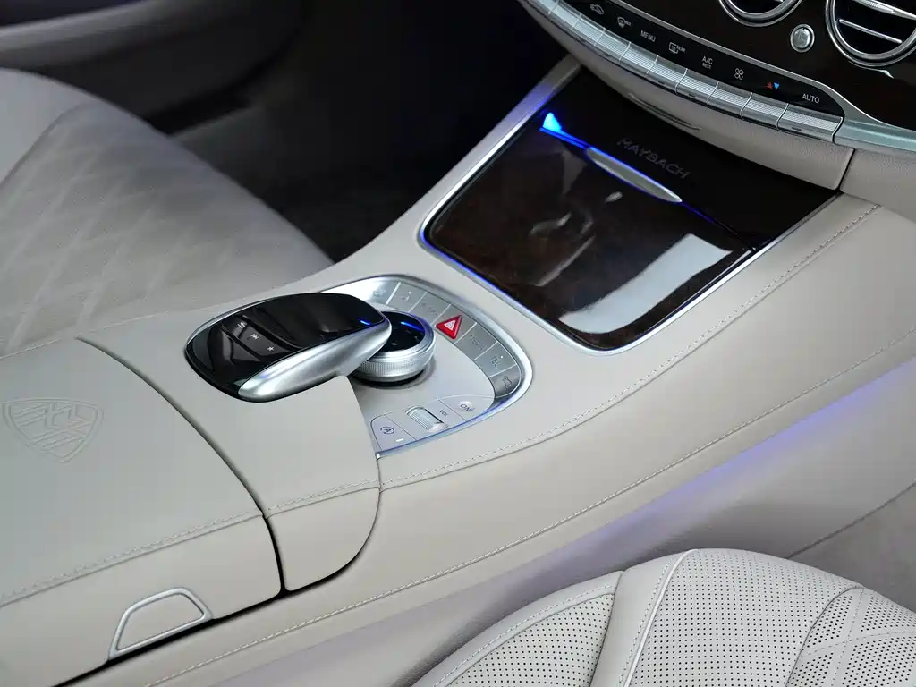 Mercedes-Benz Maybach S-Class 2017 — фото 24