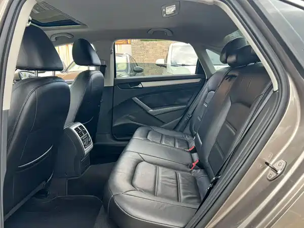 Volkswagen Passat 2013