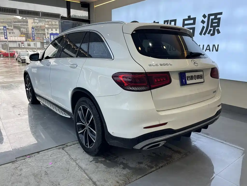 Mercedes-Benz GLC 2020 — фото 18
