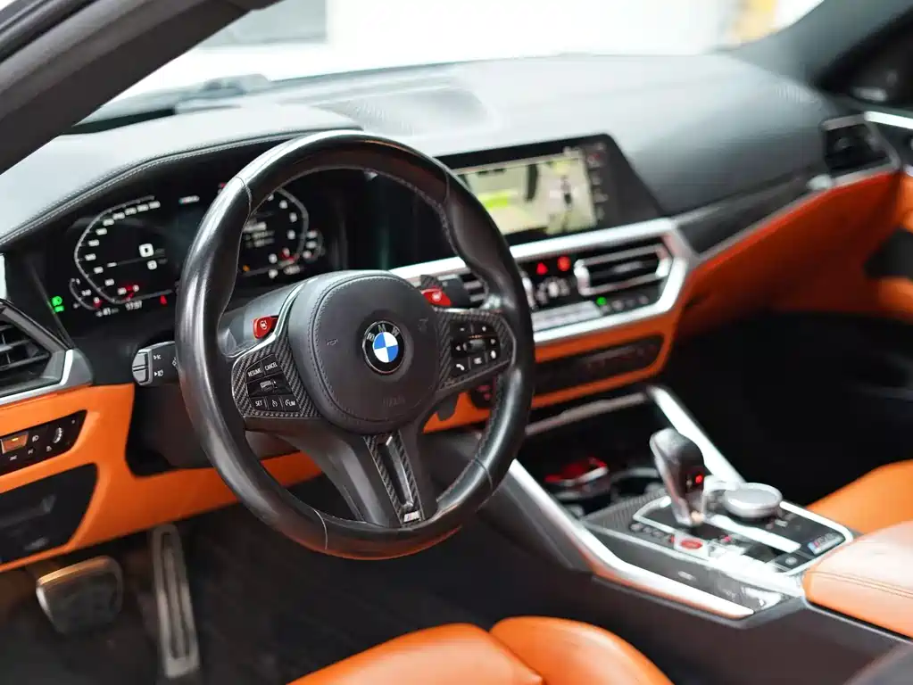 BMW M4 2022 — фото 9
