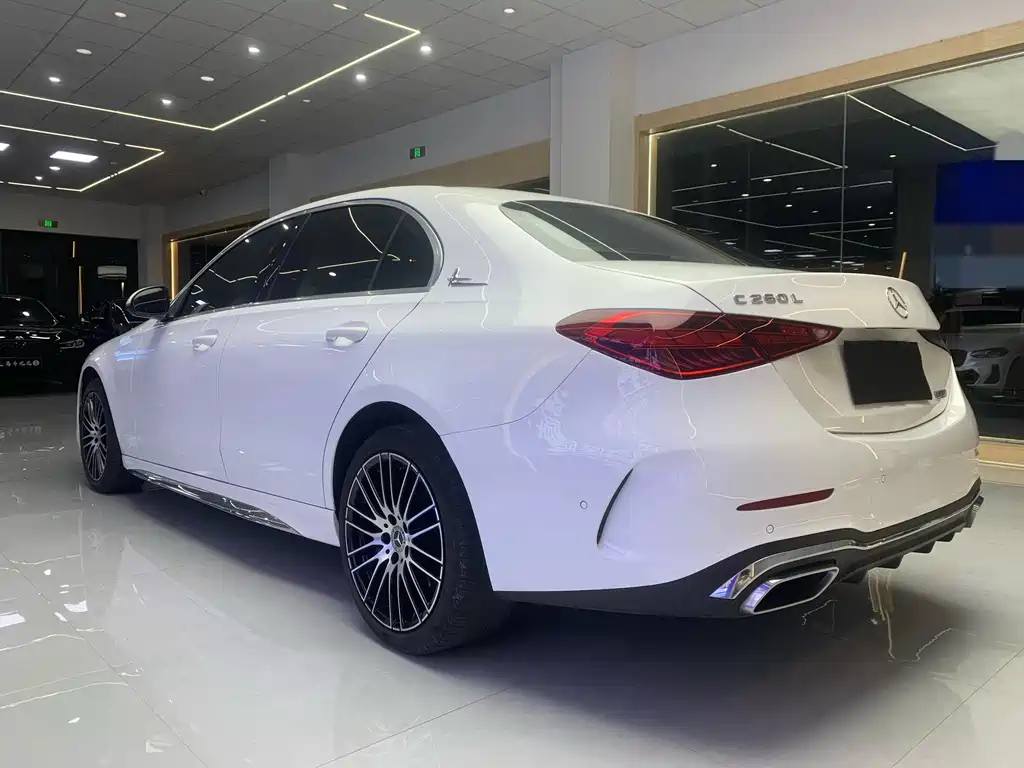 Mercedes-Benz C-Class 2021