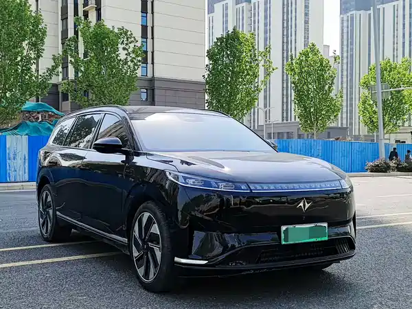 Dongfeng e008 2025