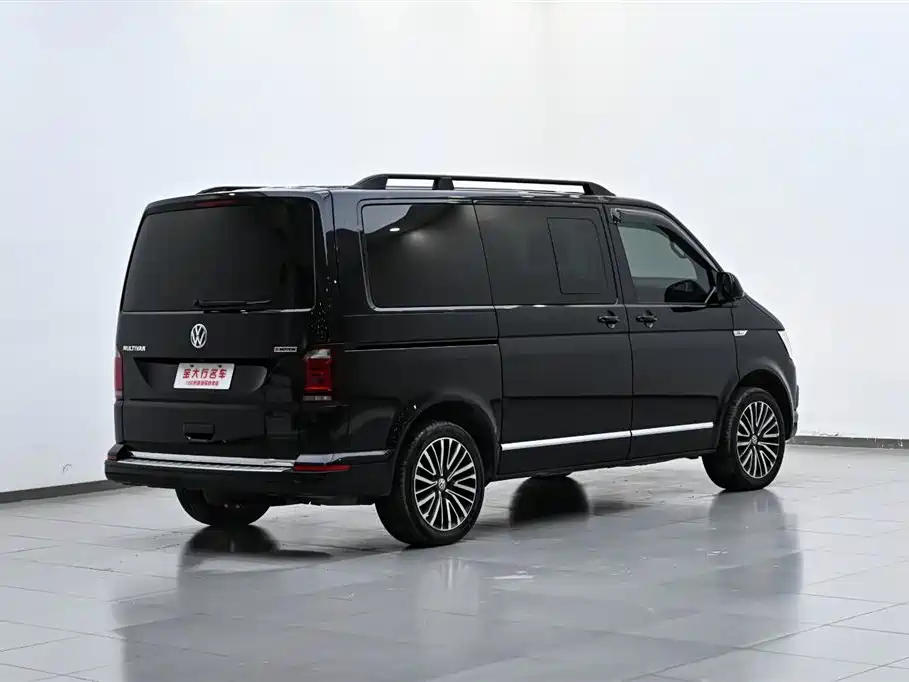 Volkswagen Multivan 2020 — фото 4