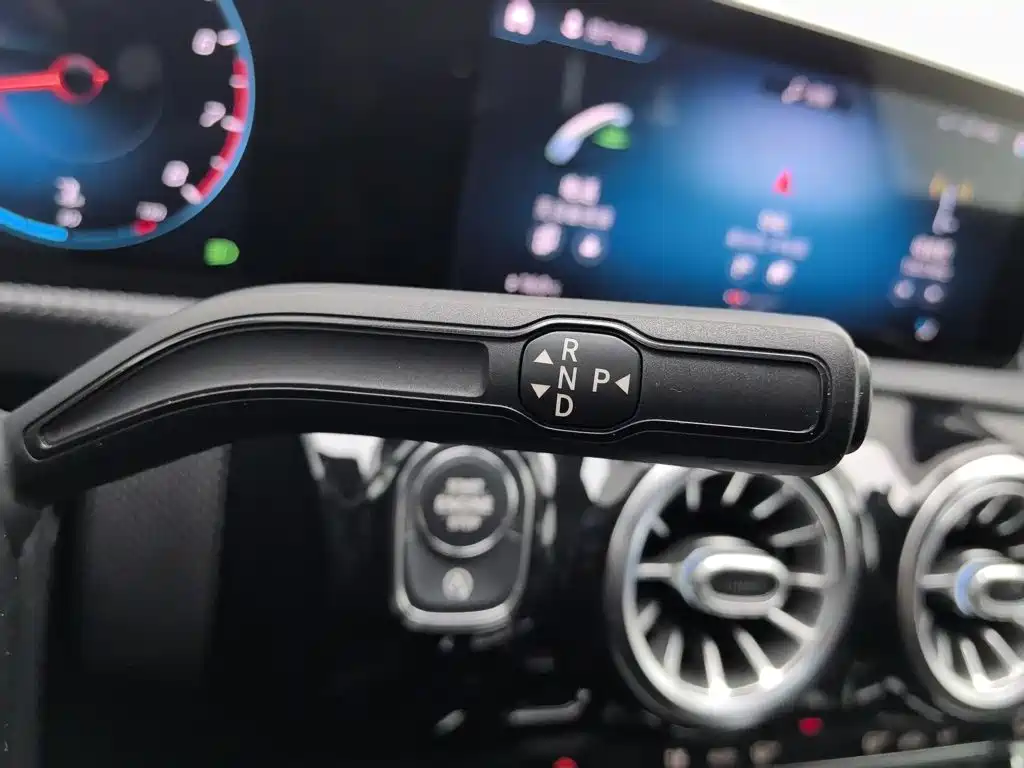 Mercedes-Benz A-Class 2020 — фото 13